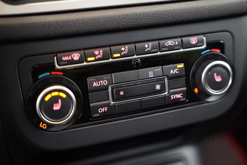 Volkswagen Tiguan - fotka 19 z 27