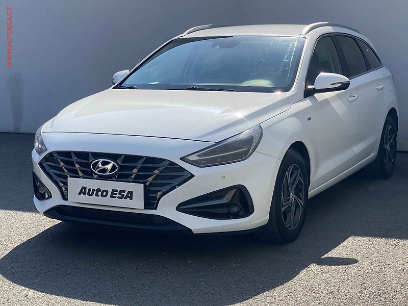 Hyundai i30 (2021) 1.5 T-GDi, 2.maj,ČR, Smart - fotka 3 z 19