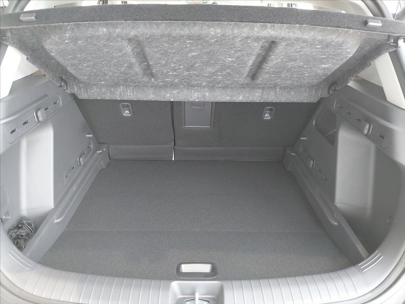 Kia Seltos (2026) 1,6   T-GDI 7DCT EXCLUSIVE SPT - fotka 13 z 14