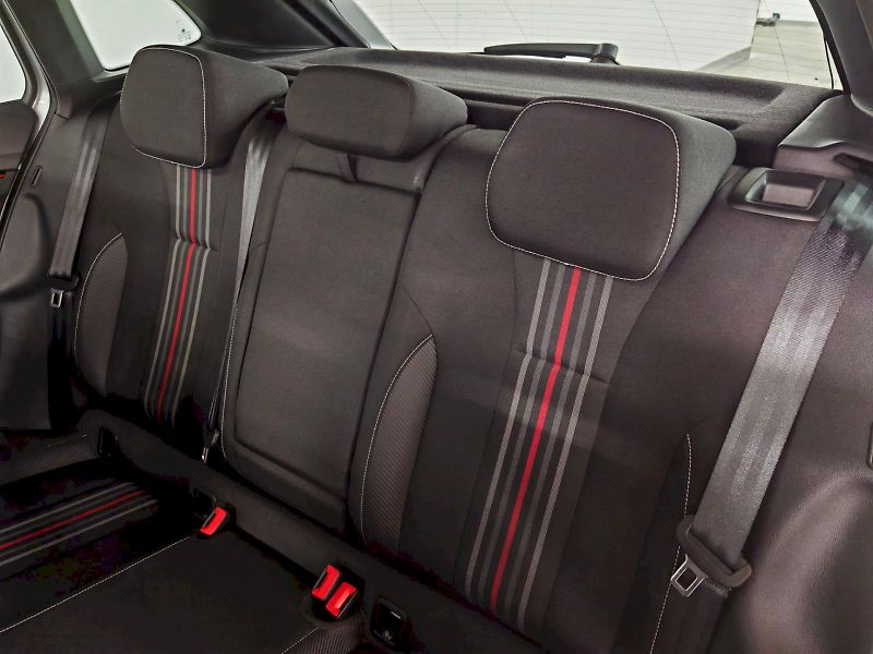 Škoda Scala (2025) 1.0 TSI 85 kW Monte Carlo - fotka 24 z 29