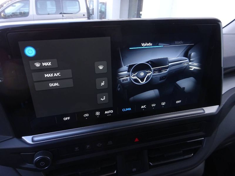 Volkswagen Caravelle (2025) LIFE 2.0 TDI DR - fotka 11 z 32