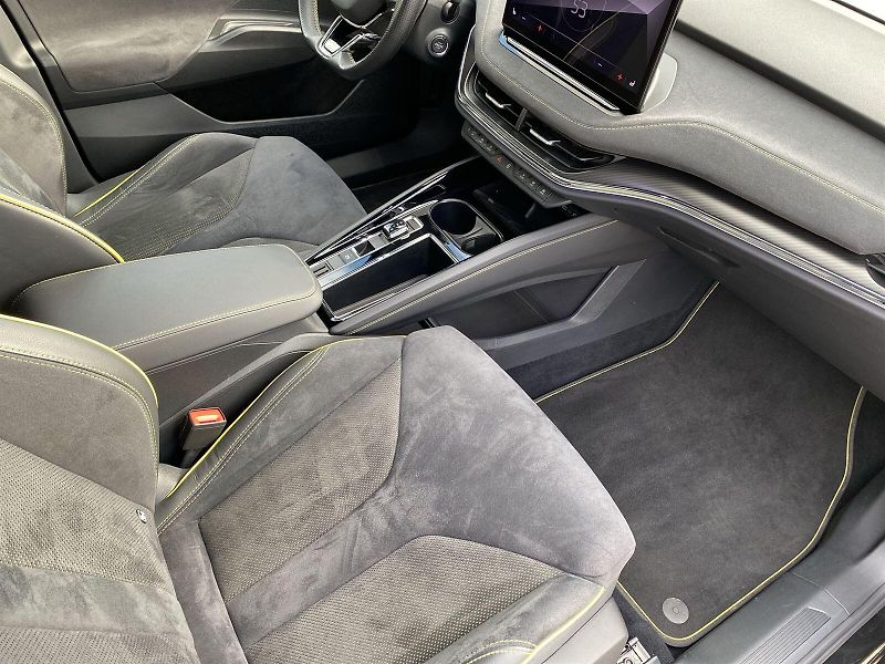 Škoda Enyaq (2022) iV 80x RS - fotka 8 z 39