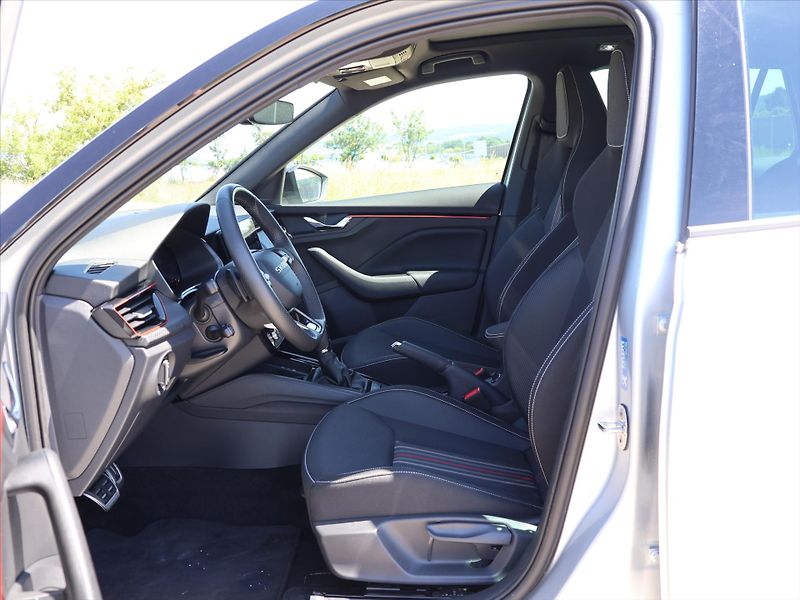 Škoda Kamiq 1,5 TSi Monte Carlo DSG 1maj. - fotka 19 z 30
