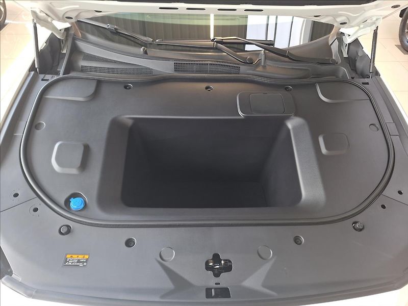 Mazda 6e EV 258ps 1AT RWD Takumi Plus - fotka 12 z 13