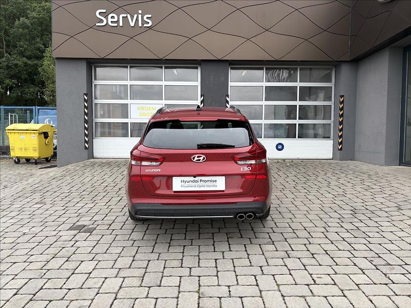 Hyundai i30 1,5 T-GDI N-Line - fotka 19 z 19