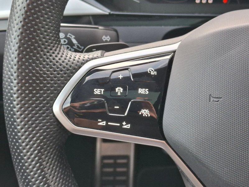 Volkswagen Arteon (2023) Shooting Brake R-Line DSG 4x4 - fotka 18 z 35