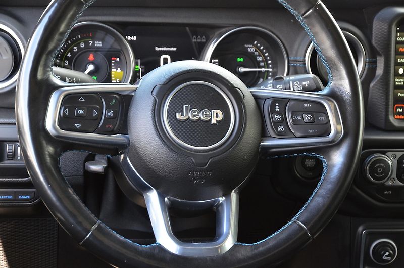 Jeep Wrangler (2022) Rubicon 4xe Unlimited 4x4 / ČR - fotka 20 z 52