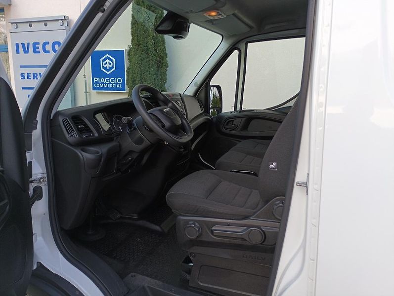 Iveco Daily (2023) 35S16 A8V - fotka 7 z 9