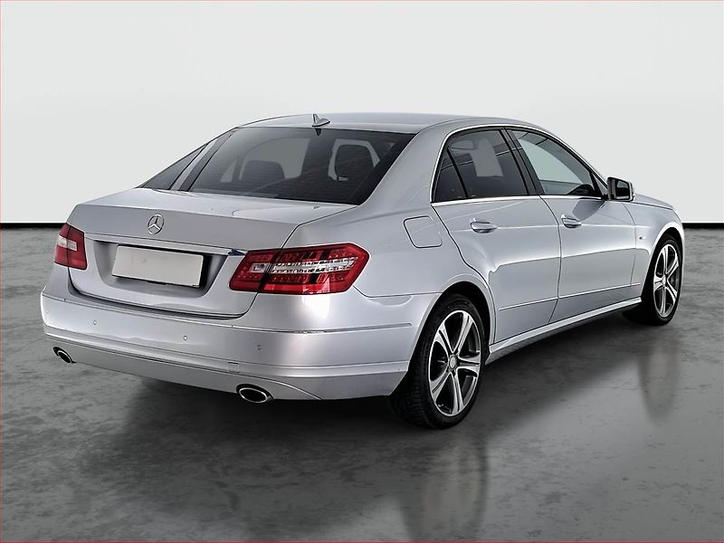 Mercedes-Benz Třídy E (2009) E 350 CDI, Automat, Serv.kniha - fotka 5 z 18