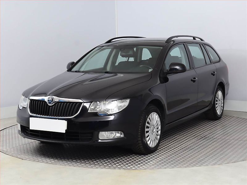 Škoda Superb (2011) 1.4 TSI - fotka 2 z 14