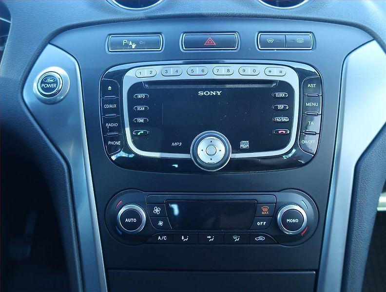 Ford Mondeo (2010) Titanium 2.0 TDCi, Tažné - fotka 12 z 18