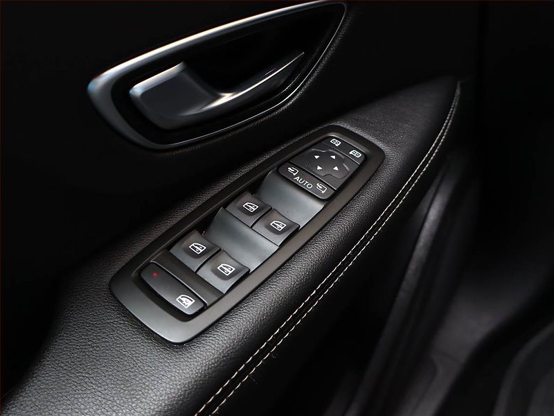 Renault Grand Scénic (2020) 1.7 Blue dCi - fotka 18 z 19