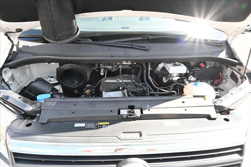 Volkswagen Crafter 2,0 TDI 103kW L3H2 Záruka až 5 - fotka 9 z 26