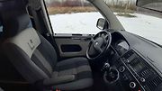 Na uspořádání „pracoviště“ řidiče by se chyba hledala jen obtížně.