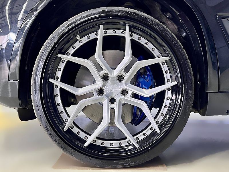 BMW X5 M50i 457KW COMPETITION, VZDUCH - fotka 8 z 31