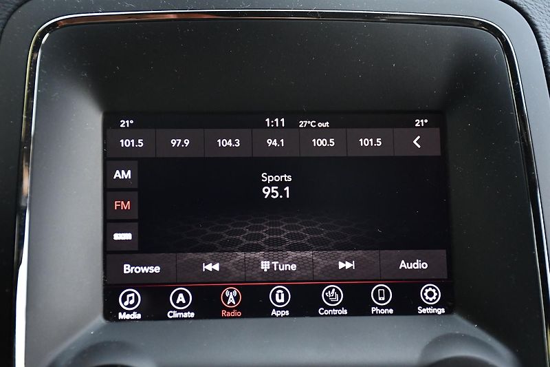 Dodge Durango 3.6L AWD V6 7.MÍST - fotka 39 z 55