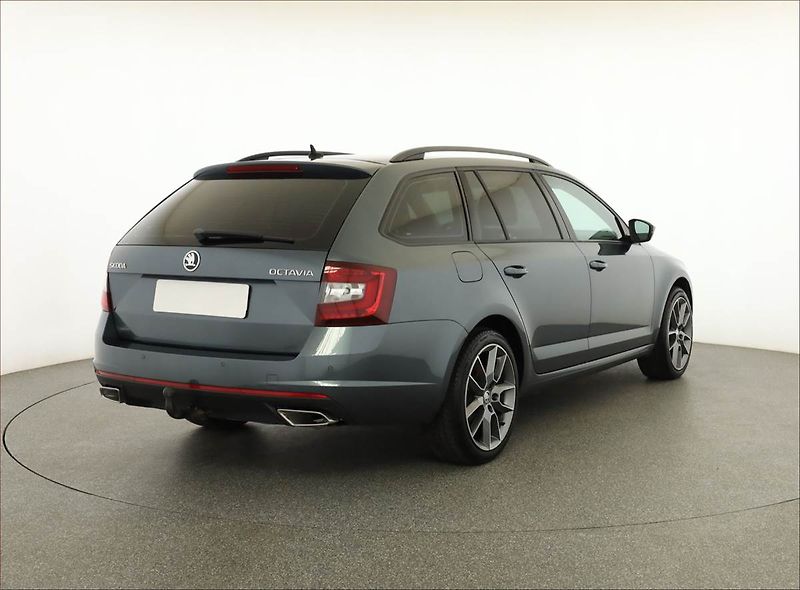 Škoda Octavia (2015) Ambition 2.0 TDI, Automat - fotka 5 z 18