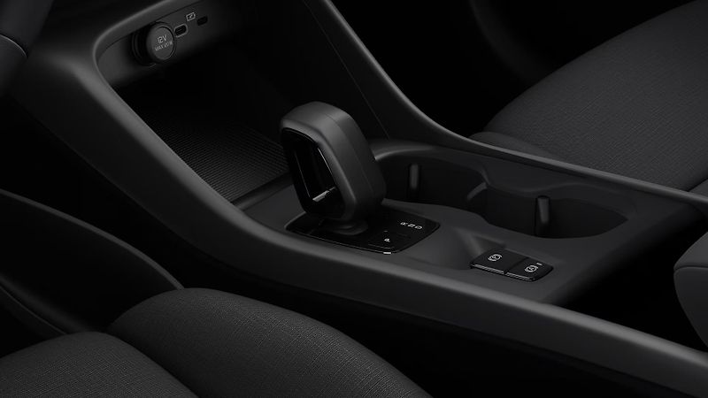 Volvo XC40 (2026) B3 AUT ESSENTIAL - fotka 11 z 11