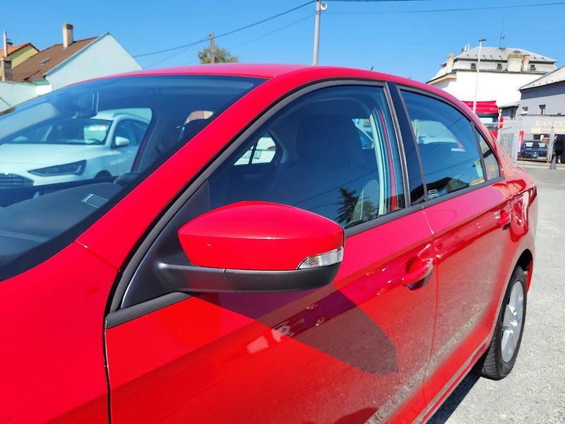 Škoda Rapid 1.0 TSI 81kW AMBITION *ČR - fotka 32 z 43