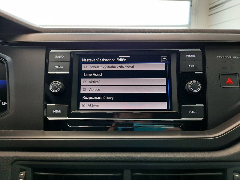 Volkswagen Taigo (2022) 1.0 TSI (70kW/95k) Life - fotka 17 z 26