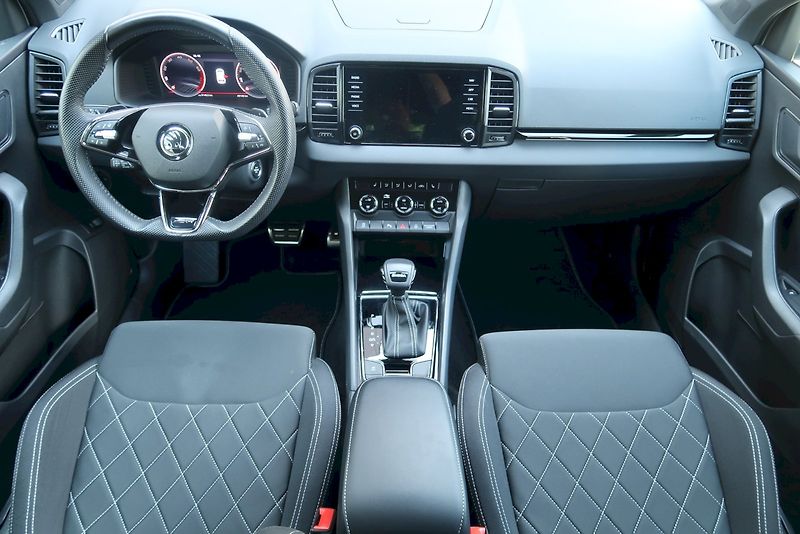 Škoda Karoq (2023) SPORTLINE 1.5 TSI 110 kW DSG - fotka 5 z 29