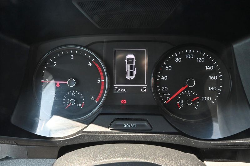 Volkswagen Crafter 2,0 TDI 103 kW L2H2 Navi Kamer - fotka 15 z 28