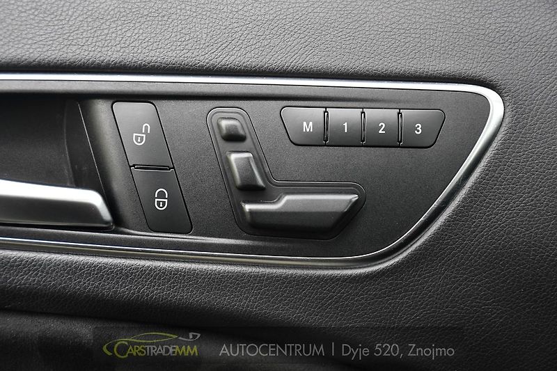 Mercedes-Benz GLA - fotka 25 z 47