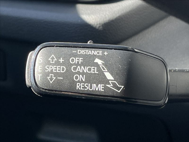 Škoda Octavia 2,0 TDI DSG Style Plus ACC - fotka 12 z 19