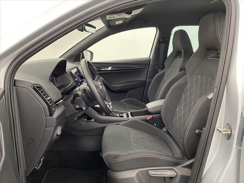Škoda Karoq 2,0 TDI 110kW DSG SportLine - fotka 5 z 28