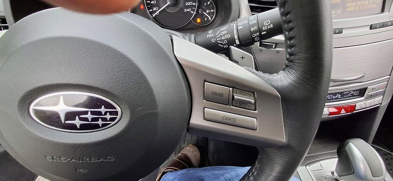 Subaru Outback 2.5 4x4 automat - fotka 26 z 64