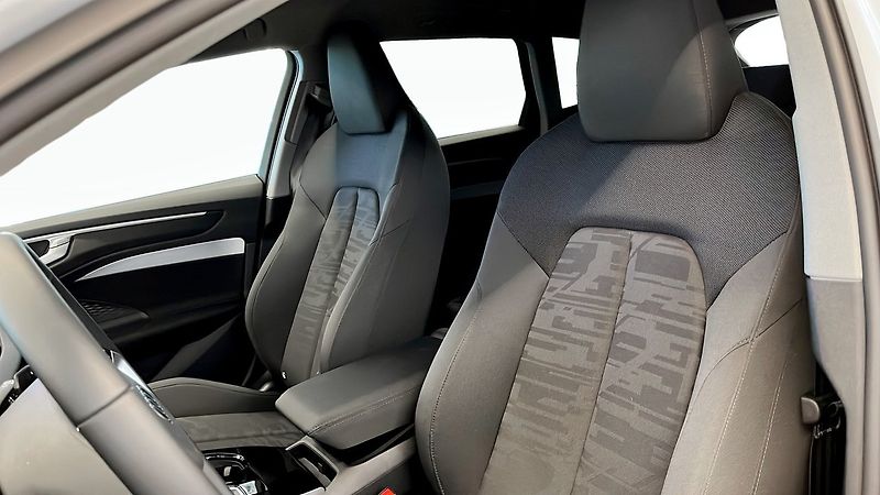 Audi A6 e-hybrid quattro 360 Matrx Taž - fotka 8 z 15