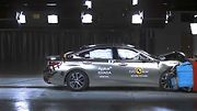 Lexus ES za ochranu posádky získal 91 %.