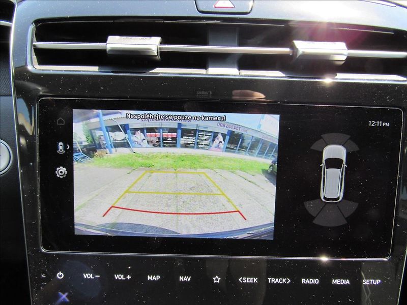 Hyundai Tucson 1,6 CRDi Style AWD AUT - fotka 17 z 35