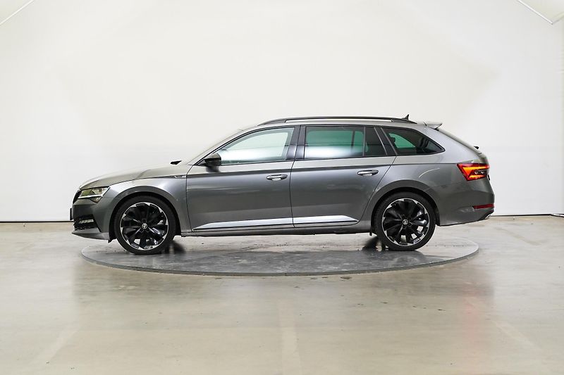 Škoda Superb - fotka 3 z 27