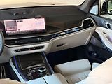 BMW X7 40d xDrive, B&W, Executive - náhled 43