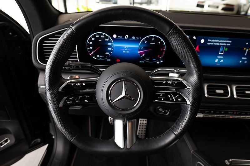 Mercedes-Benz GLS 450d 4MATIC - fotka 6 z 27