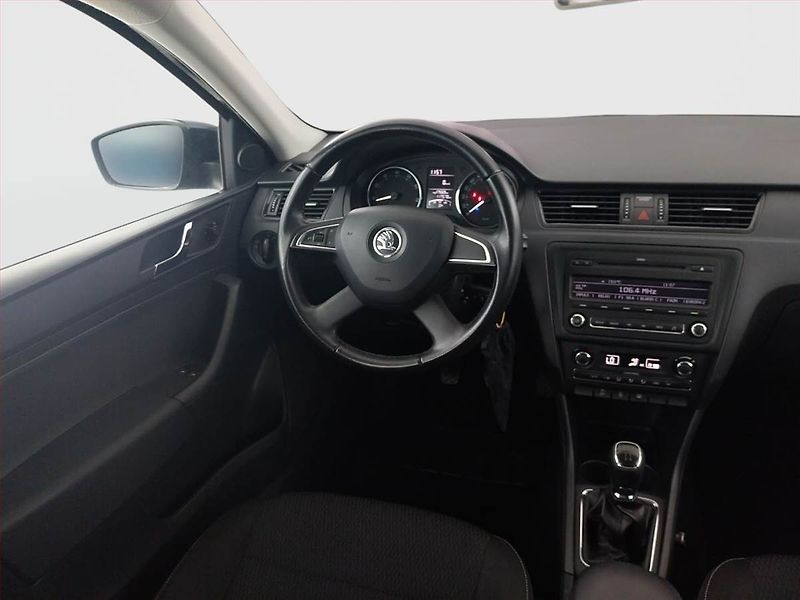 Škoda Rapid (2013) Ambition 1.2 TSI - fotka 7 z 17