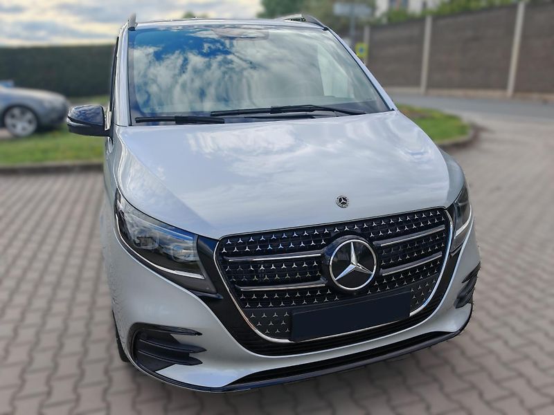 Mercedes-Benz Třídy V 300d 4M AMG L, Vzduchový pod. - fotka 2 z 42