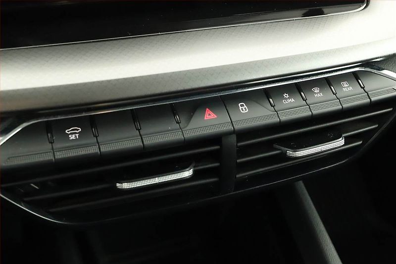 Škoda Octavia (2022) Ambition 2.0 TDI, ČR,1.maj - fotka 13 z 14