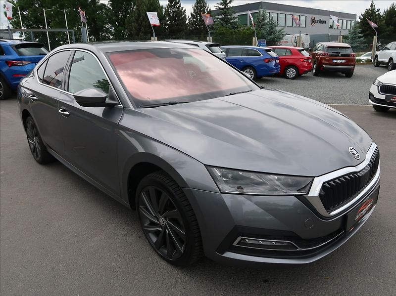 Škoda Octavia 2,0 TDi,Style,1majČR,serv.kn. - fotka 2 z 29