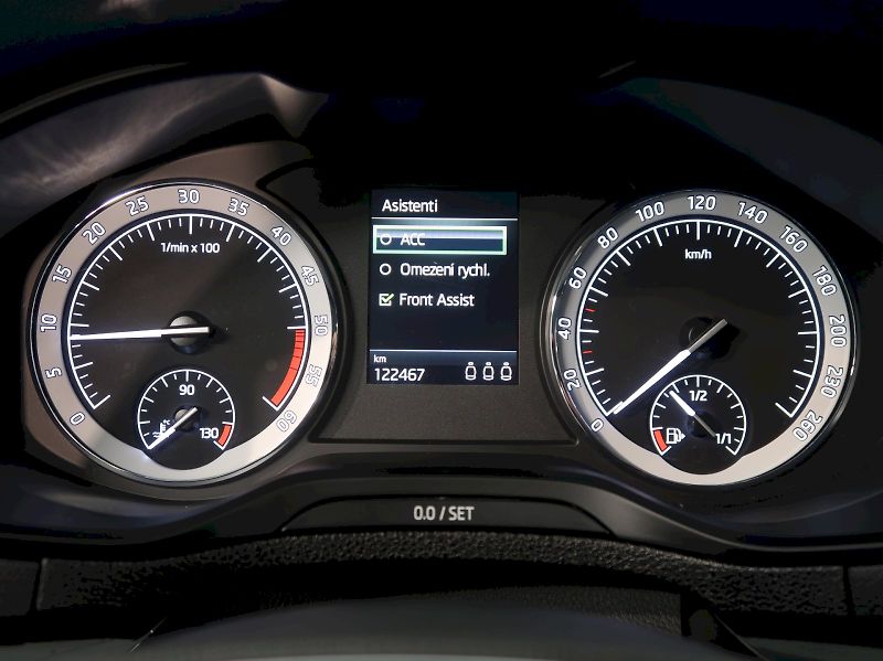 Škoda Karoq (2022) STYLE 2.0TDI 85KW TAŽNÉ - fotka 17 z 40