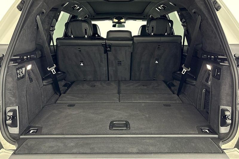 BMW X7 xDrive40d - fotka 11 z 28