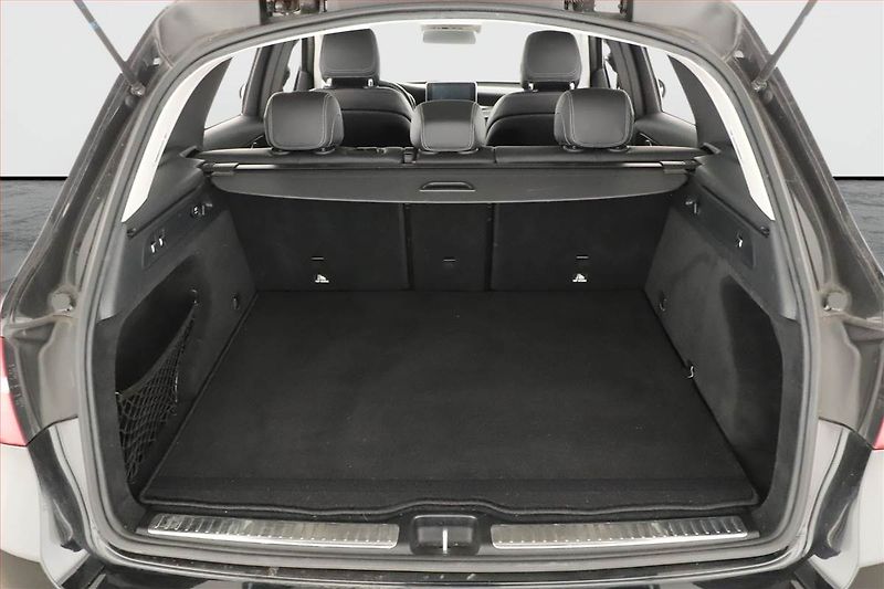 Mercedes-Benz GLC (2017) Avantgarde 250 d 4MATIC - fotka 11 z 21