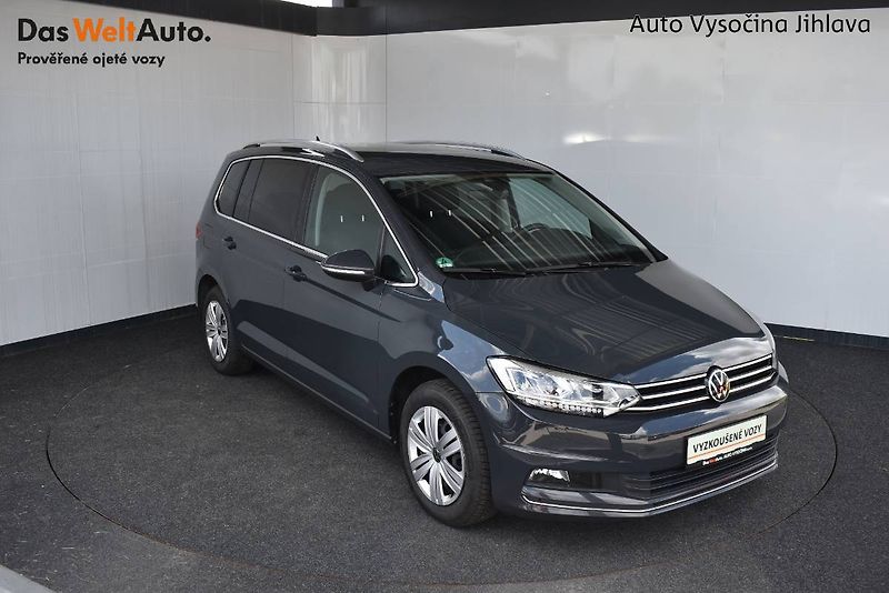 Volkswagen Touran (2023) 1.5TSI 110kW,LED,Manuál - fotka 7 z 22