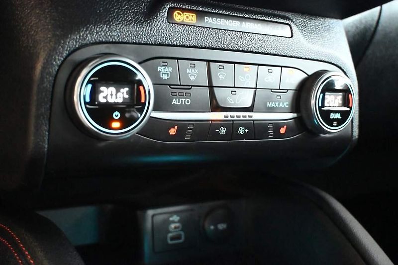 Ford Kuga (2022) 2.0 ST-LINE X LED ACC BO Tažné - fotka 24 z 46