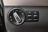 Volkswagen Touran 2,0 TDI 103kW DSG 7 míst Nová - náhled 26