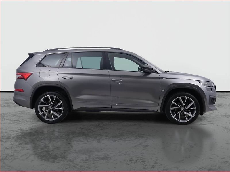 Škoda Kodiaq (2022) Sportline 1.5 TSI - fotka 6 z 24