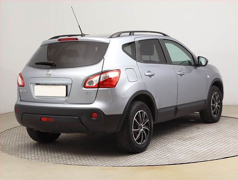 Nissan Qashqai (2013) 1.6 dCi, 4X4, Eko.zaplacen - fotka 5 z 18