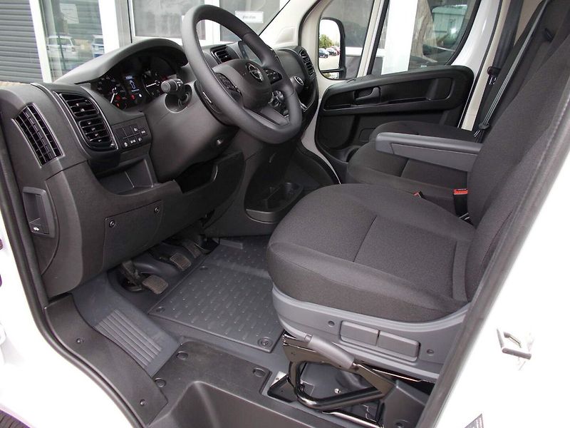 Opel Movano (2026) Valnik dvojkabina (Crew Cab) 3 - fotka 13 z 30