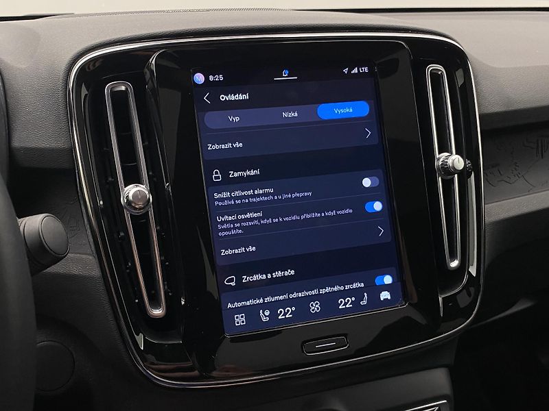 Volvo C40 PURE ELECTRIC ULT REZERVACE - fotka 46 z 57